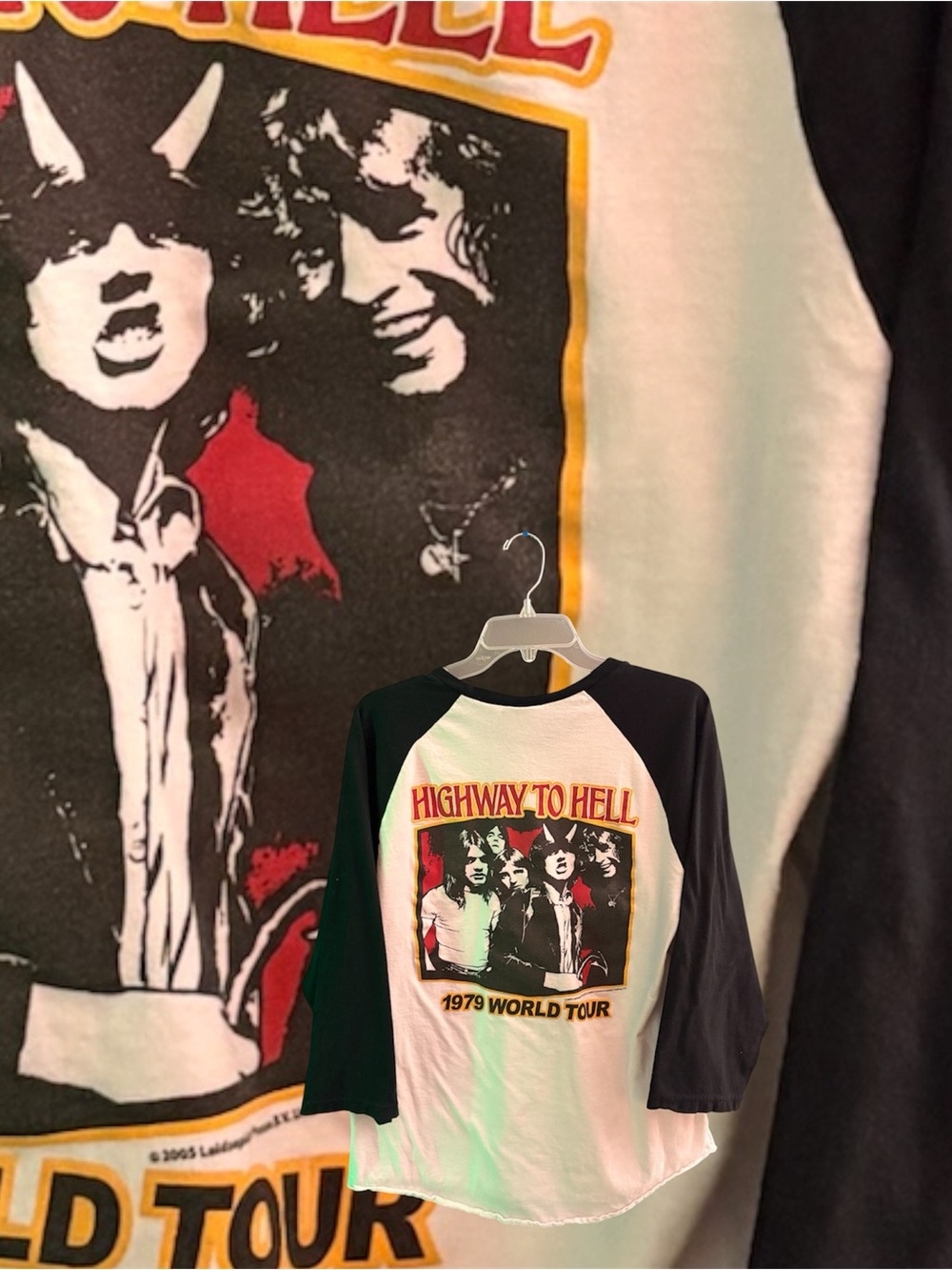 Highway to Hell 1979 World Tour 2005 print Raglan Tee - White & Black